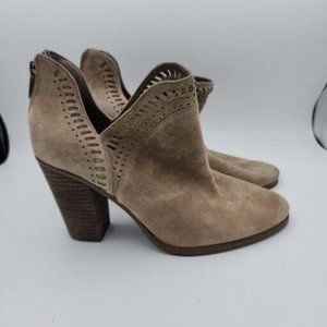 Vince Camuto Sz 8.5 Women’s Prism Tan Suede Bootie Block Heel Zip Up